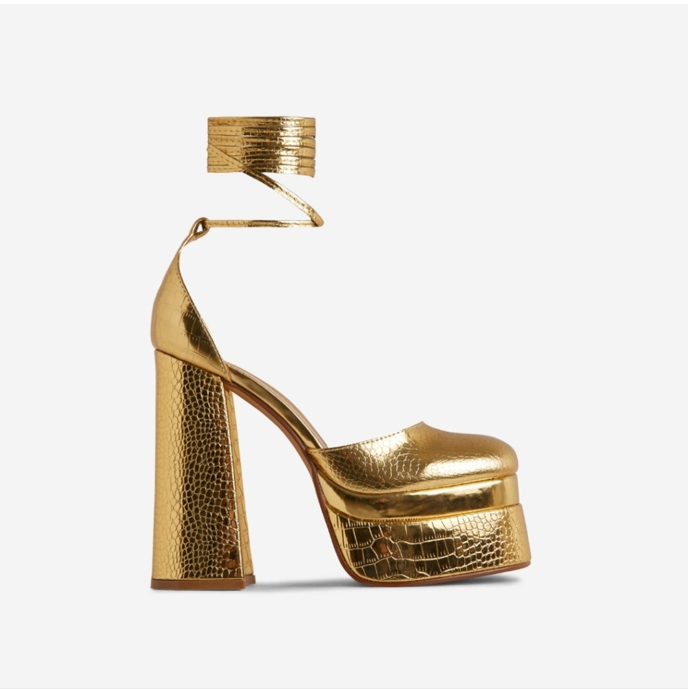 Nola Lace Up Square Closed Toe Statement Platform Block Heel In Gold Croc Print